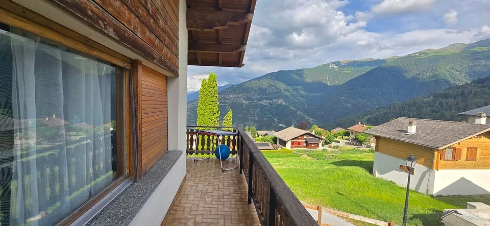 Villa mit 2 Apartments in Nendaz – Foto 14 von 15