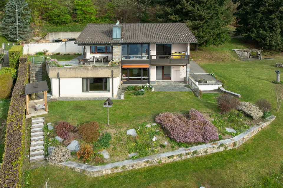 Stupenda casa bifamiliare