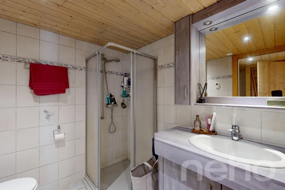 Salvan: Einzelhaus renoviert und mit Renditepotenzial – Foto 18 von 19