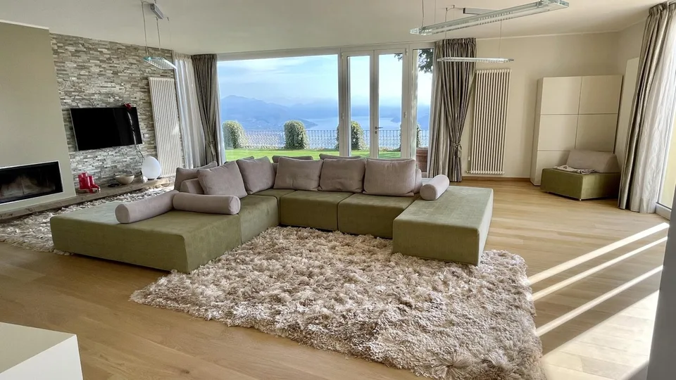 Magnificent contemporary villa in the Lago Maggiore region – photo 13 of 13