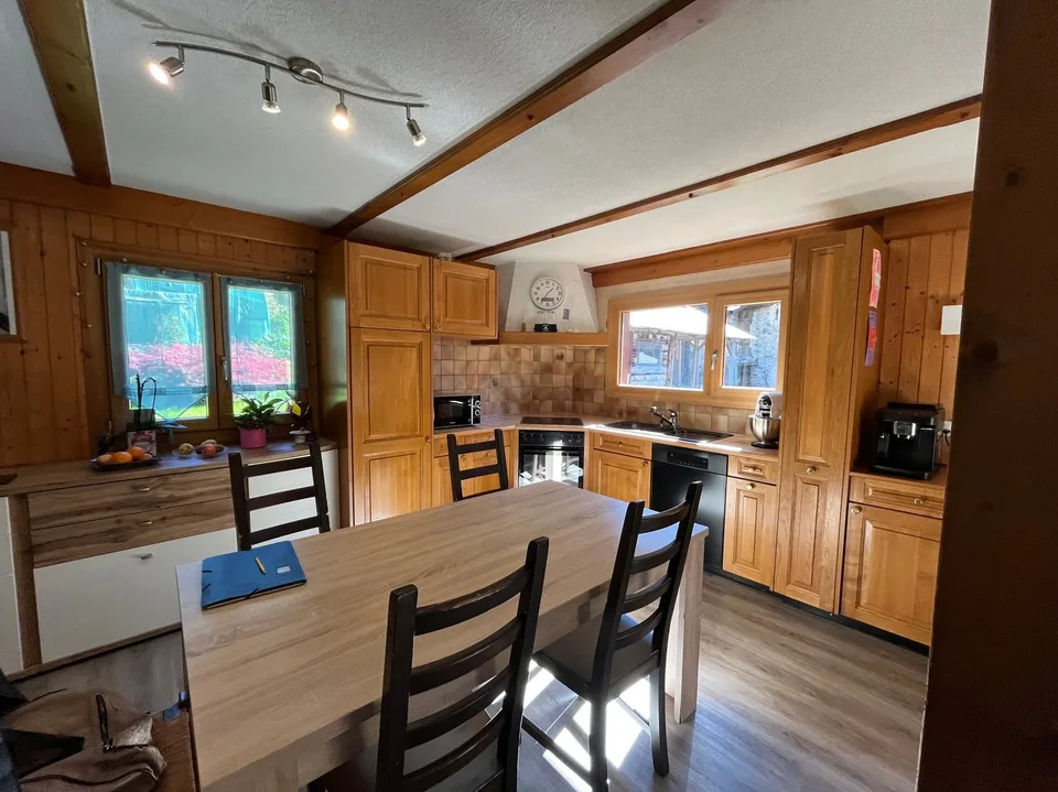 House 6.5 rooms - Lourtier - Main or secondary residence - Exclusivity