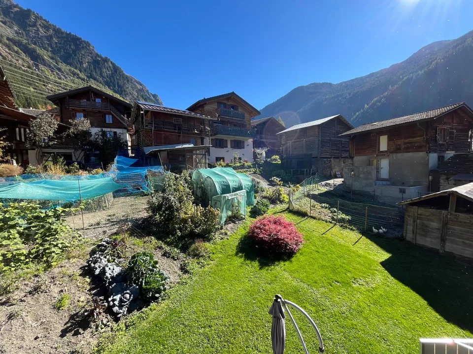 House 6.5 rooms - Lourtier - Main or secondary residence - Exclusivity