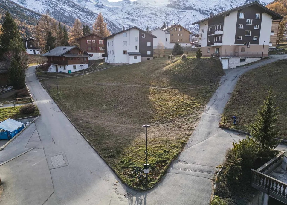 Magnifique terrain à bâtir à Saas-Fee