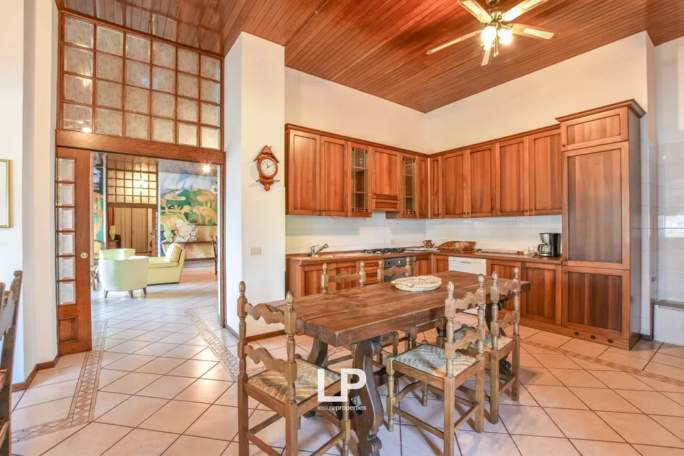 Belgirate – Importante villa sul lago – foto 25 di 30