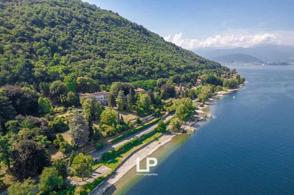 Belgirate – Wichtige Villa am See