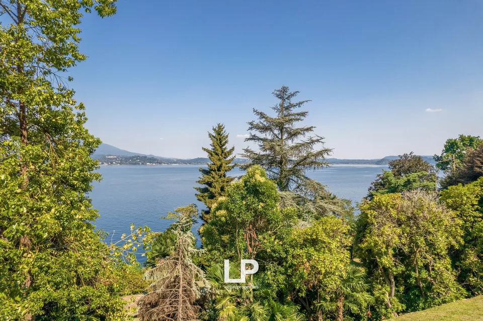 Belgirate – Importante villa sul lago – foto 12 di 30