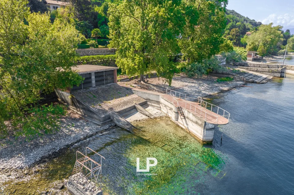 Belgirate – Importante villa sul lago – foto 14 di 30