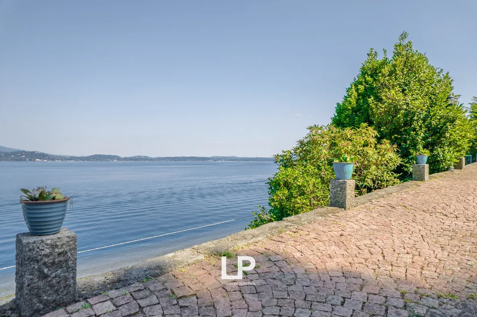 Belgirate – Importante villa sul lago – foto 19 di 30