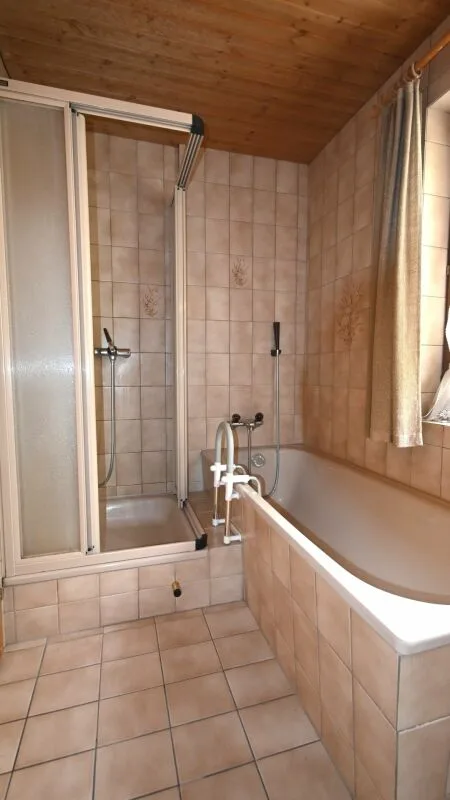Detached 5.5-room single-family house with large garden and garage – photo 14 of 17