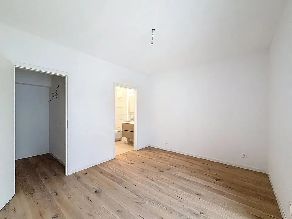 Sale - Penthalaz Apartment