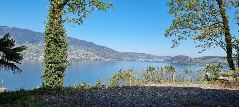 Exklusive luxuriöse Villa an sensationeller Lage mit See und Bergsicht" – Foto 7 von 11