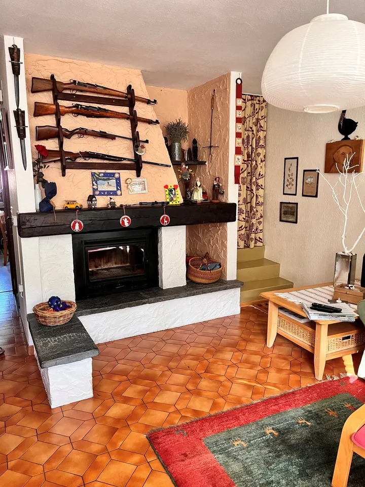 Casa ai margini del nucleo con giardino