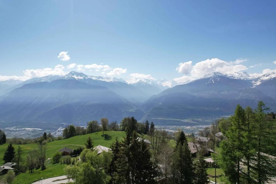 RARA - MAGNIFICO CHALET DI 5 CAMERE CON VISTA PANORAMICA