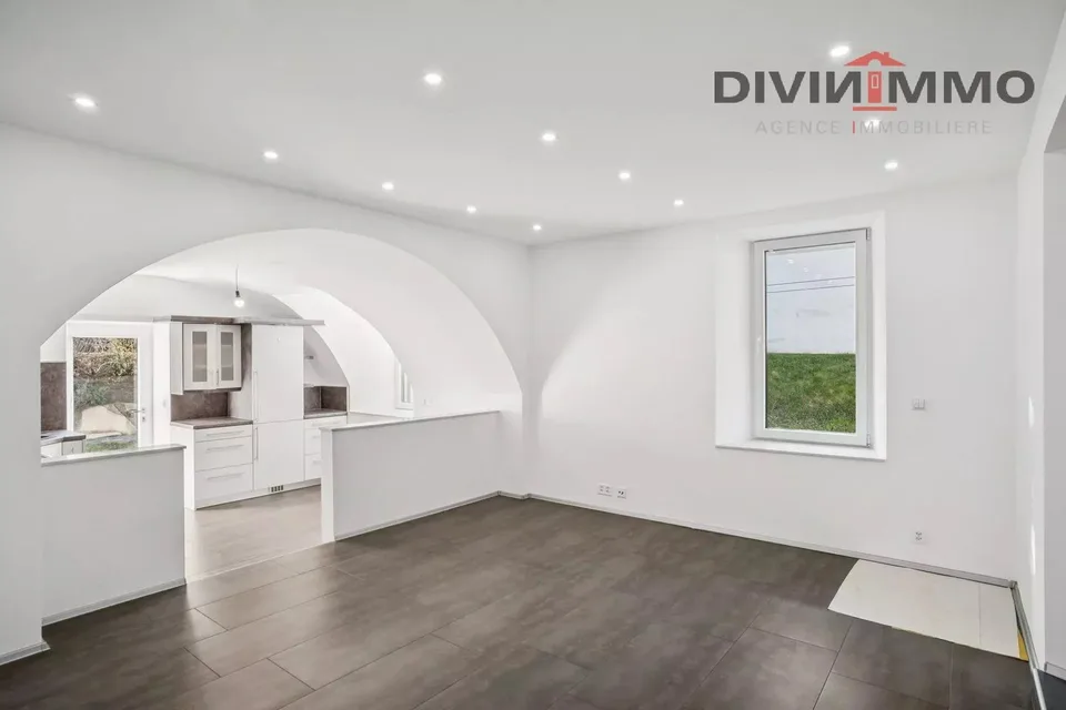 Appartement de 4.5 pièces typique en rez-de-jardin