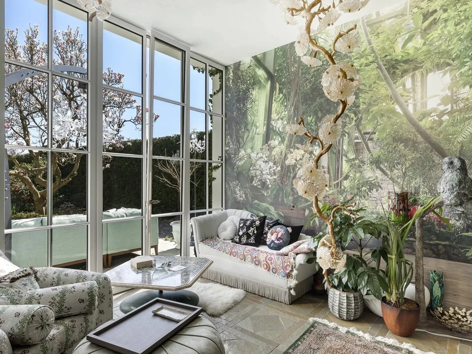 Splendid, fully renovated manor house – photo 9 of 13