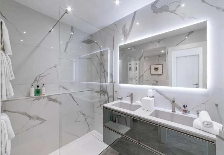 Cannes Croisette Apartment mit Meerblick