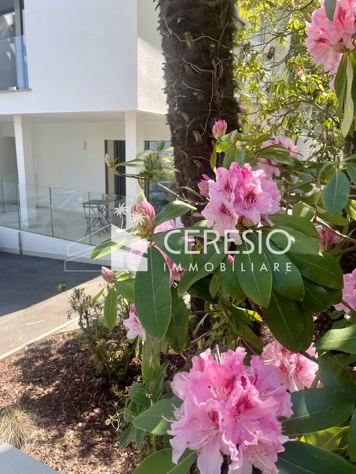 Modernes 2.5-Zimmer-Apartment mit Gartchen in Lugano-Breganzona