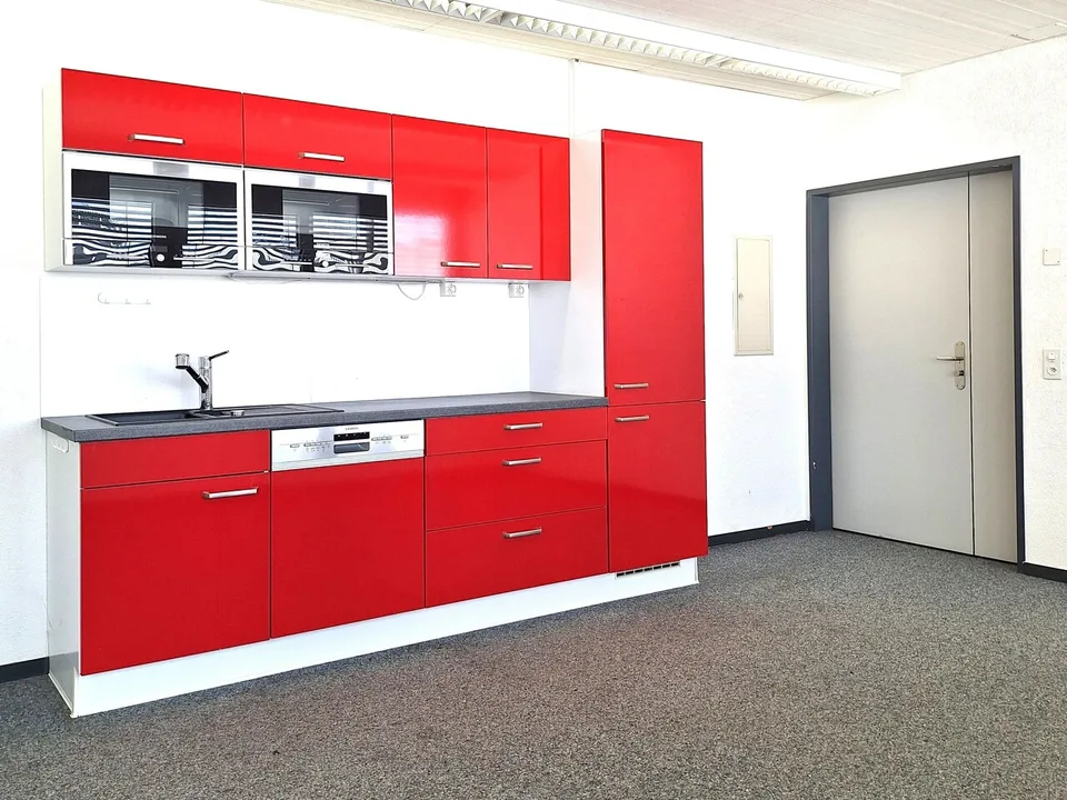 Büro- und Gewerbeliegenschaft mit Aufstockungspotenzial im Kägen – Foto 9 von 13