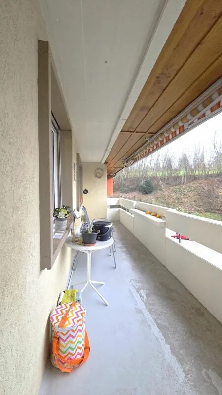 Wohnen in 3.5 Zimmerwohnung im obersten Geschoss mit Balkon