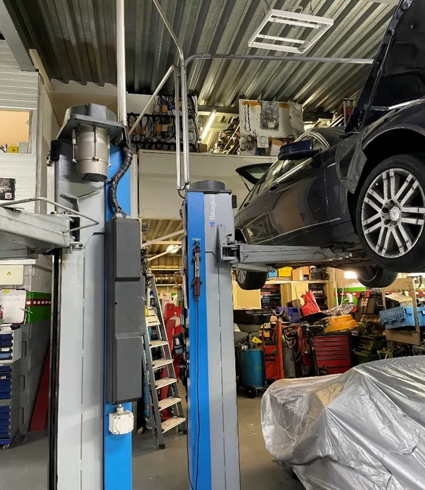 Opportunité rare à Aclens Garage mécanique et carrosserie