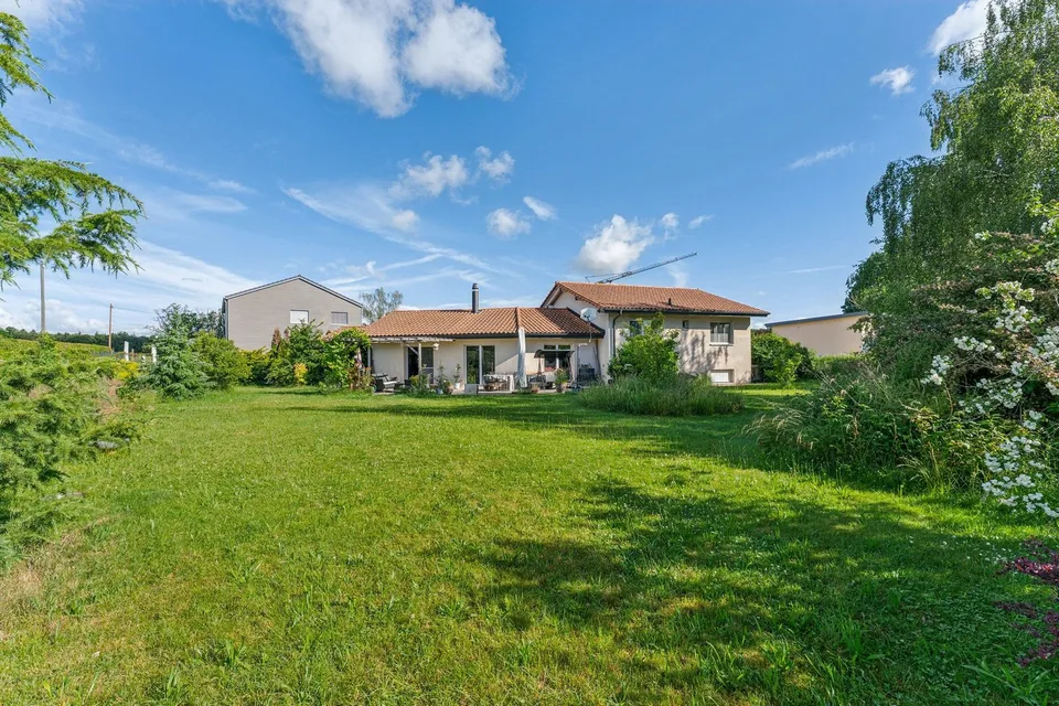 Magnifique maison familiale avec grand terrain