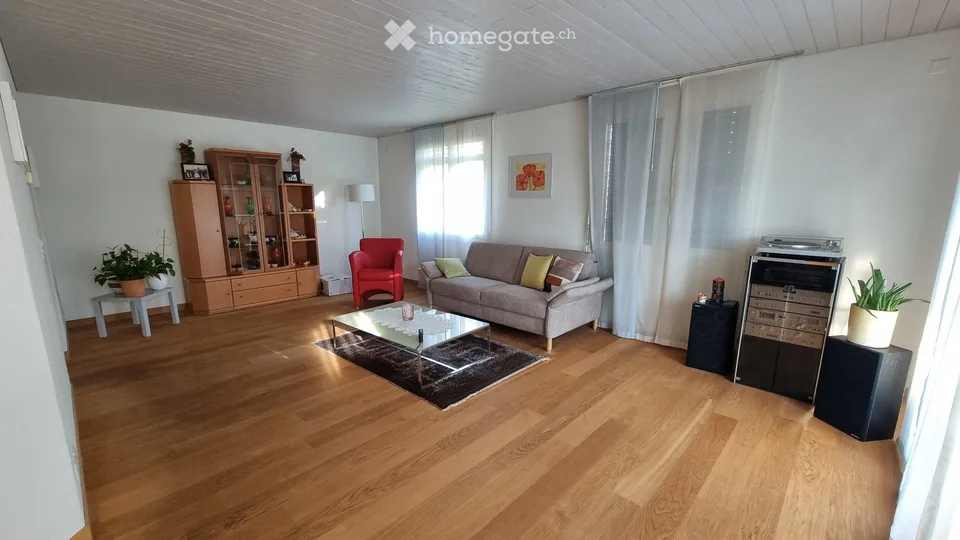 Casa unifamiliare stilosa di 5,5 locali con terreno di 507 m²