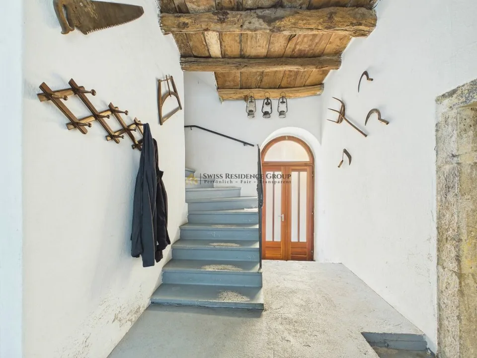 Où vivre dans la tranquillité, une maison de noyau à Besazio