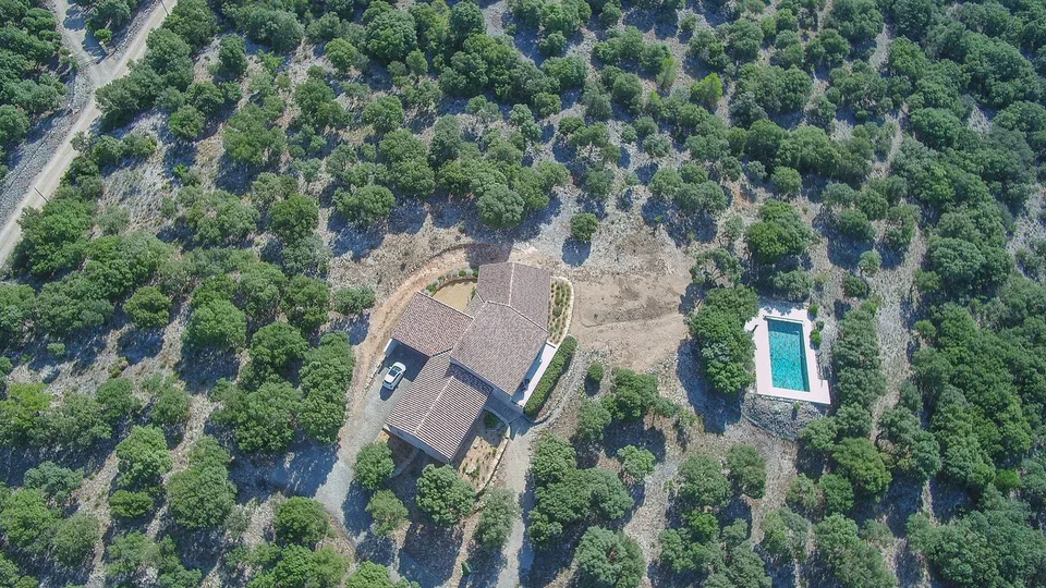 Une propriété d'exception à Saint-Saturnin-lès-Apt – photo 10 sur 12