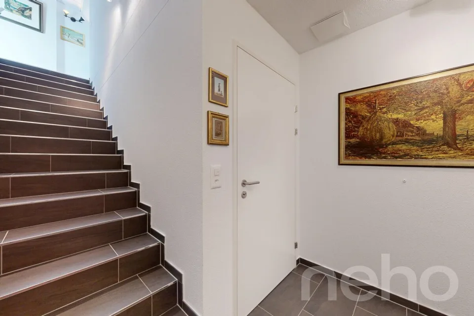 Exclusive 5.5-room attic apartment 171 m2, terrace 50 m2 and Klafs sauna – photo 19 of 19