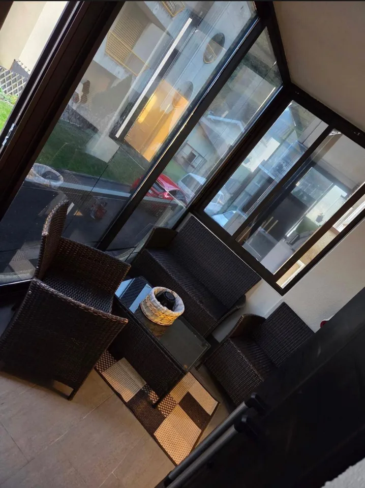 Prächtige Wohnung zum Verkauf in Saxon