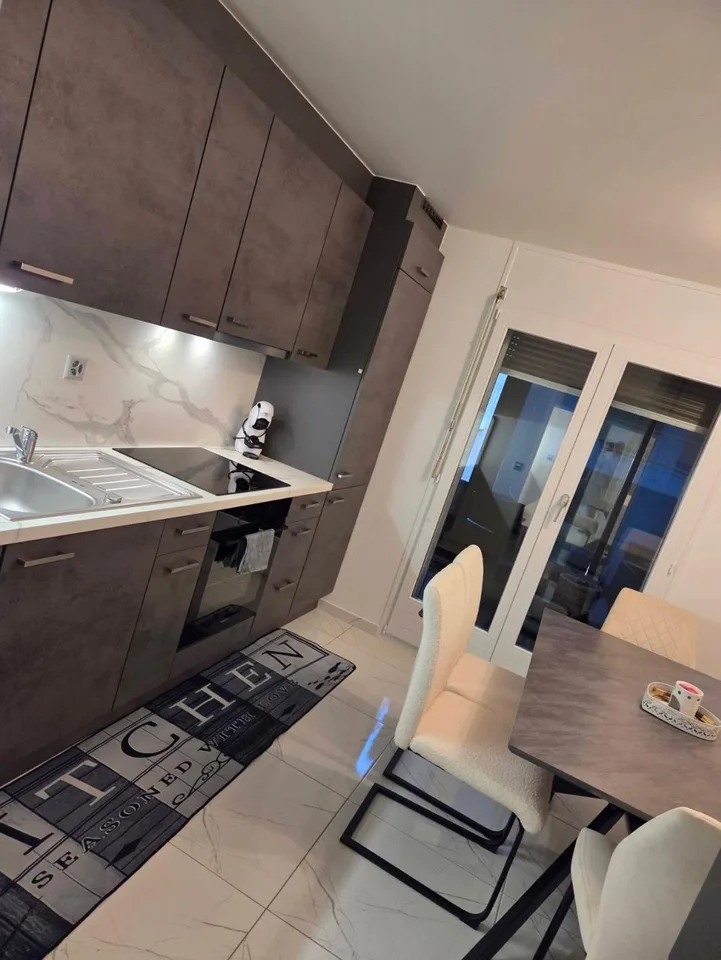 Prächtige Wohnung zum Verkauf in Saxon