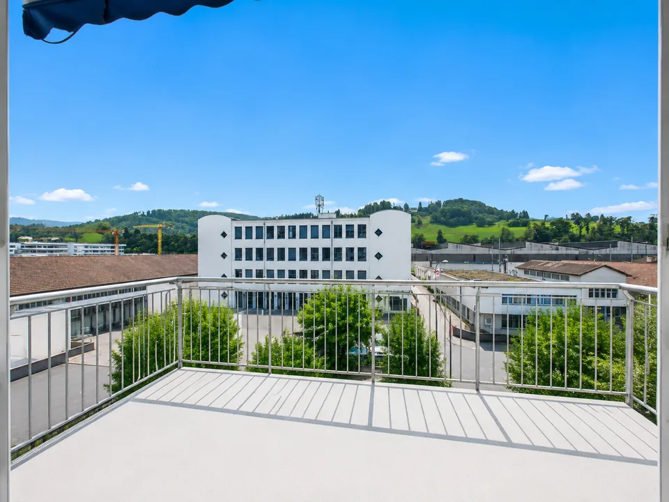 Ruhig mit Garage und Lift! – Foto 7 von 7