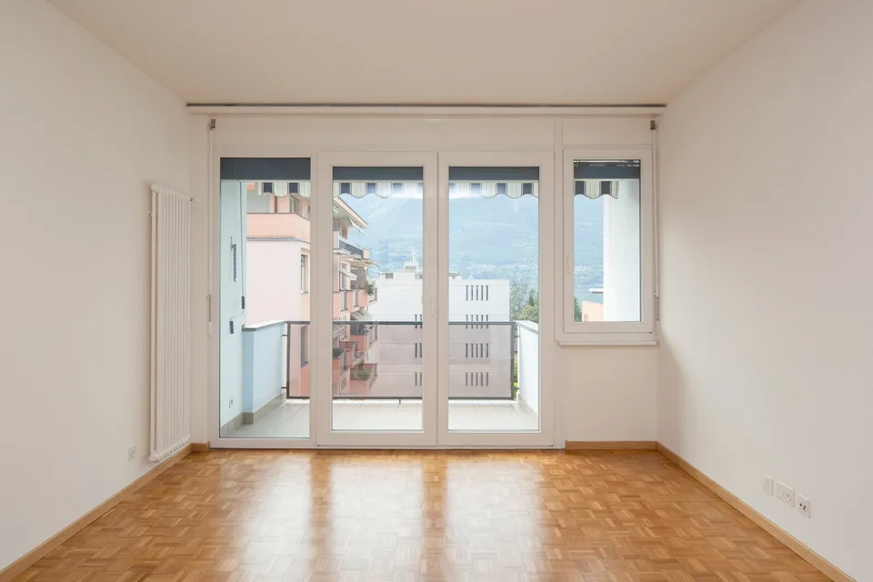 Zweieinhalb-Zimmer-Wohnung in strategischer Lage in Minusio