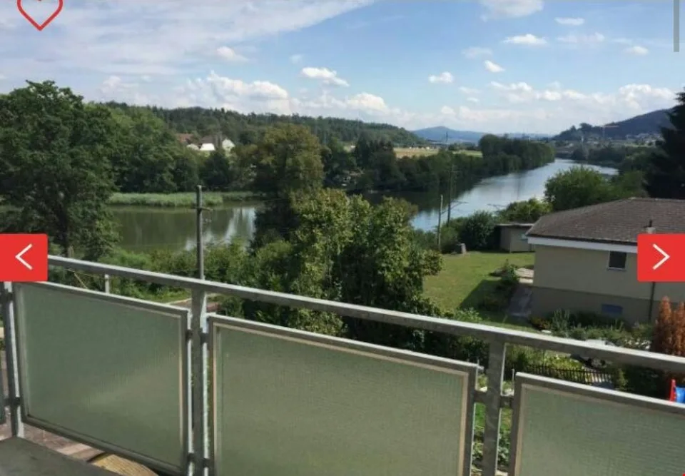 Havre de paix de 2 pièces avec vue sur la Limmat et situation centrale