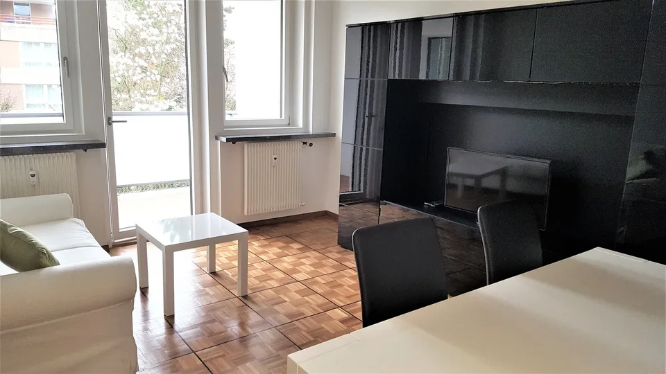REDUCED!!!Business Apartment quiet & central with magnificent panoramic view! – Foto 8 von 13
