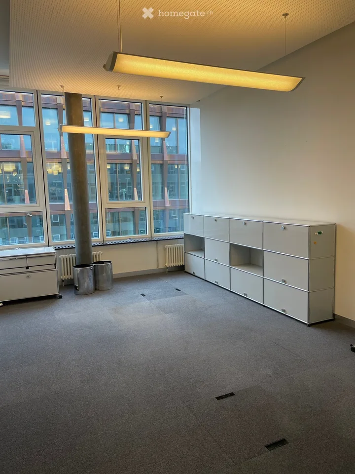 Gewerbe-/Büro Räume in zentraler Lage in Aarau