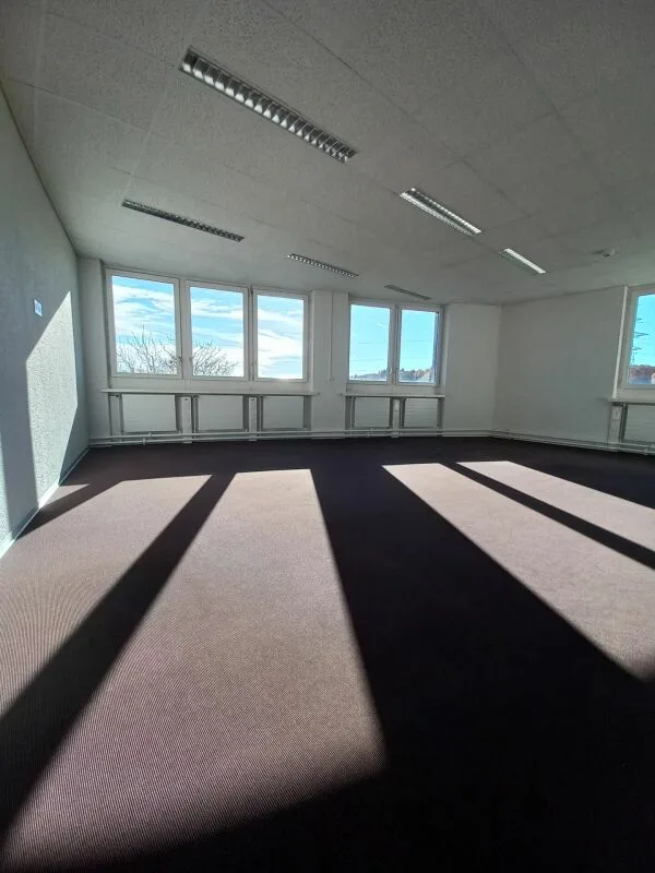 Bürofläche im 1.OG zu vermieten