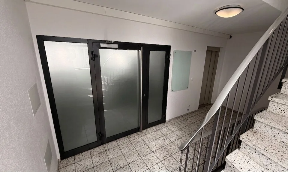 Ampio ufficio e spazio commerciale nel cuore di Liestal