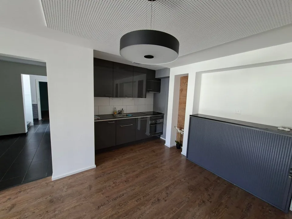 Grosszügiges Büro in Lyss – 90 m² zu vermieten