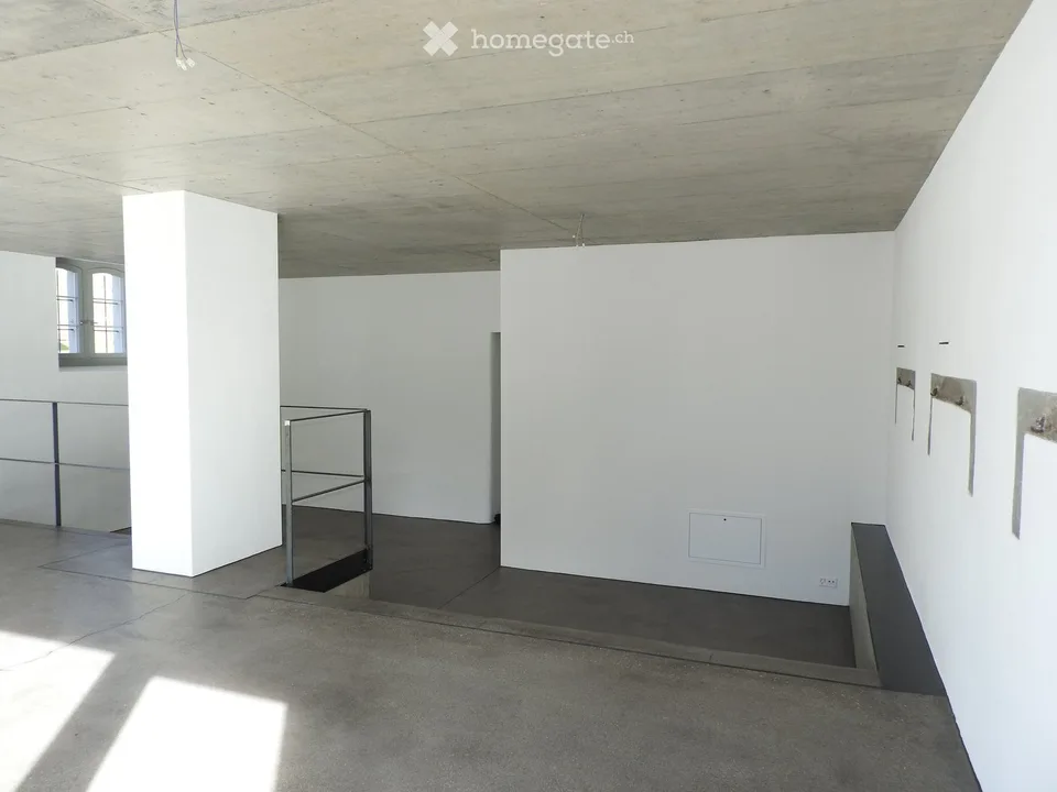Spazi esclusivi di atelier/ ufficio/ pratica in una posizione privilegiata