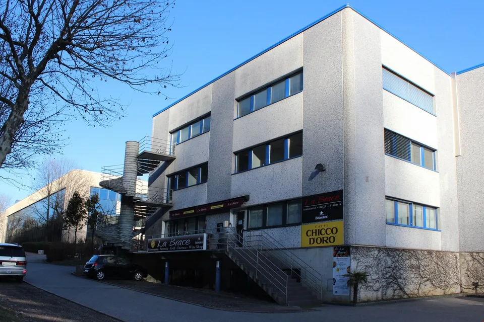 Manno - Büro-Labor zu vermieten - 230 m²