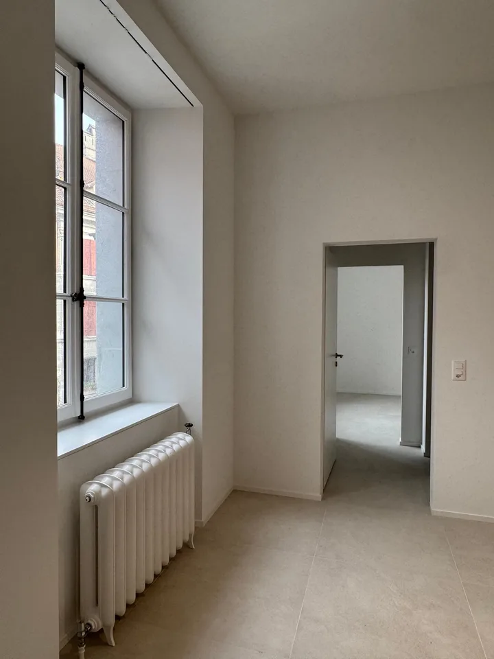 Incantevole 2.5 locali nuovo in edificio storico nel cuore di Moudon