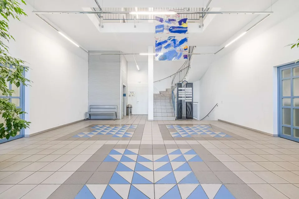 Espace pour Idées : 300 m² d'Espace de Bureau au Cœur de Winkeln, St. Gallen – photo 10 sur 11