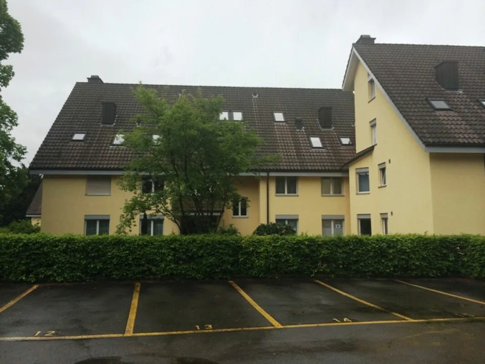 Aussenabstellplatz zu vermieten