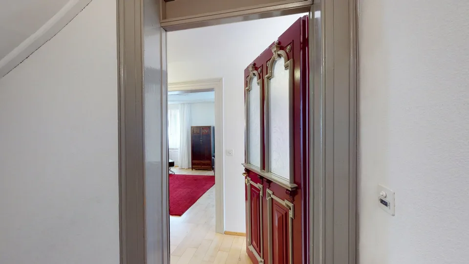 Elegante appartamento di 3,5 locali arredato in posizione privilegiata a Seefeld