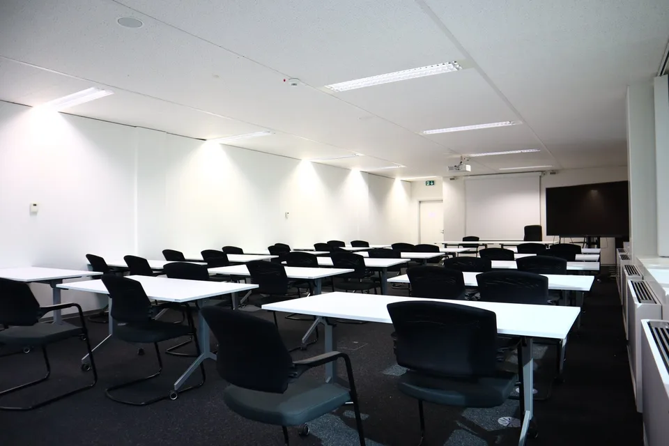 Various office and workspaces for rent in Belp (19–200 m²) – photo 11 of 11