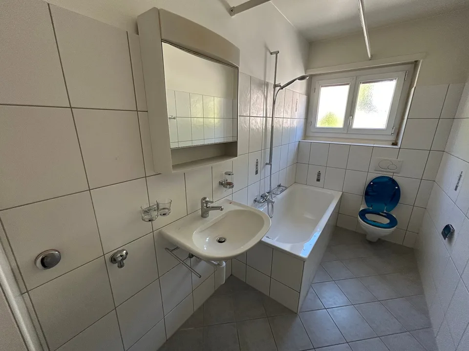 Zu vermieten: 3-Zimmer-Wohnung mit Balkon - Paul-Charmillot 82, St-Imier – Foto 12 von 14