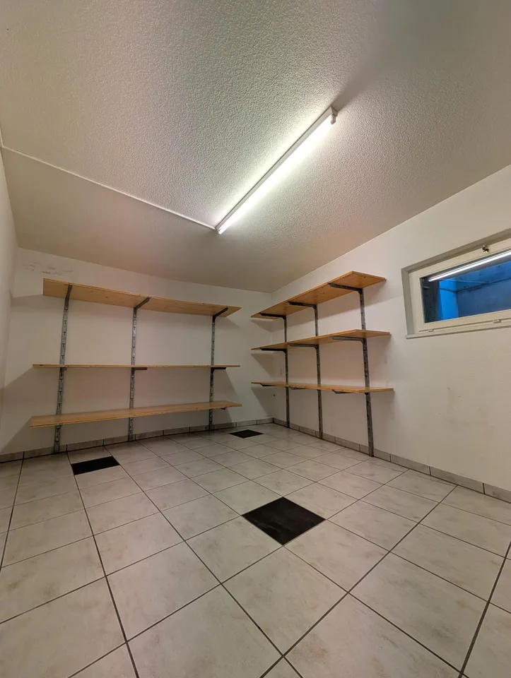 Attraktive Gewerbeimmobilie im Zentrum von Lyss – Foto 9 von 13