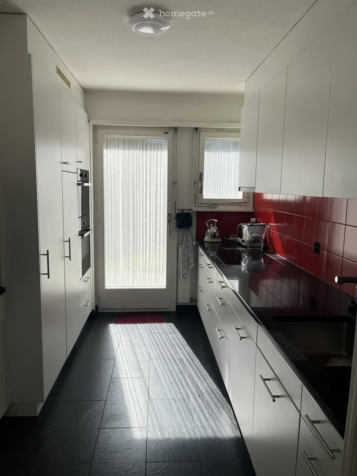 Ampia casa unifamiliare ai piedi del Zugerberg
