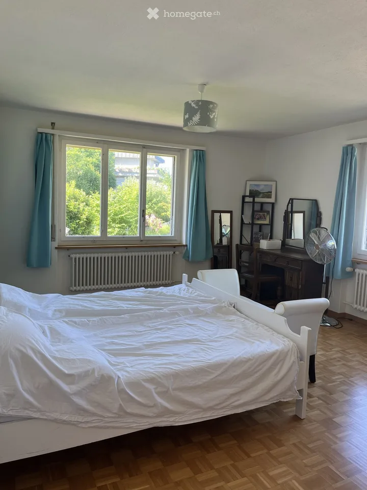 Ampia casa unifamiliare ai piedi del Zugerberg